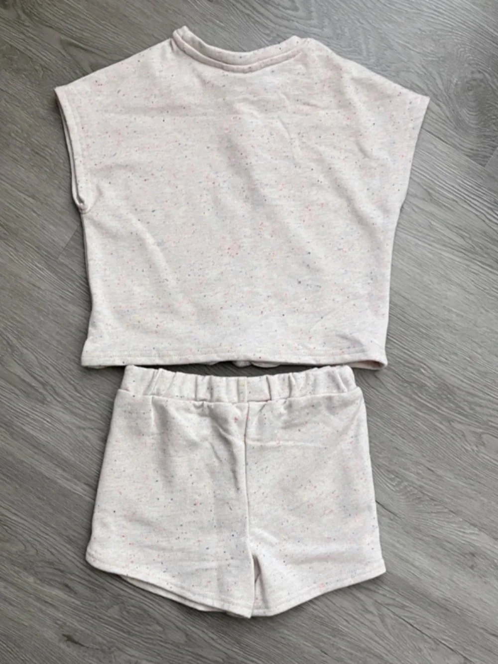 Andy & Evan Girls 2 Piece James French Terry Tie Front Top & Short Set, Love 6
